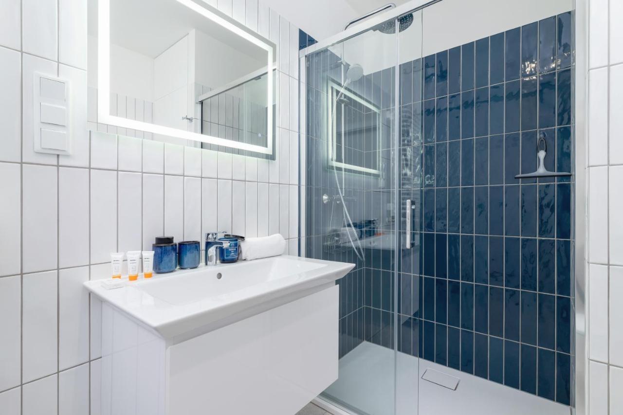 City Studio With Ac Czarnowiejska By Renters Krakow Luaran gambar
