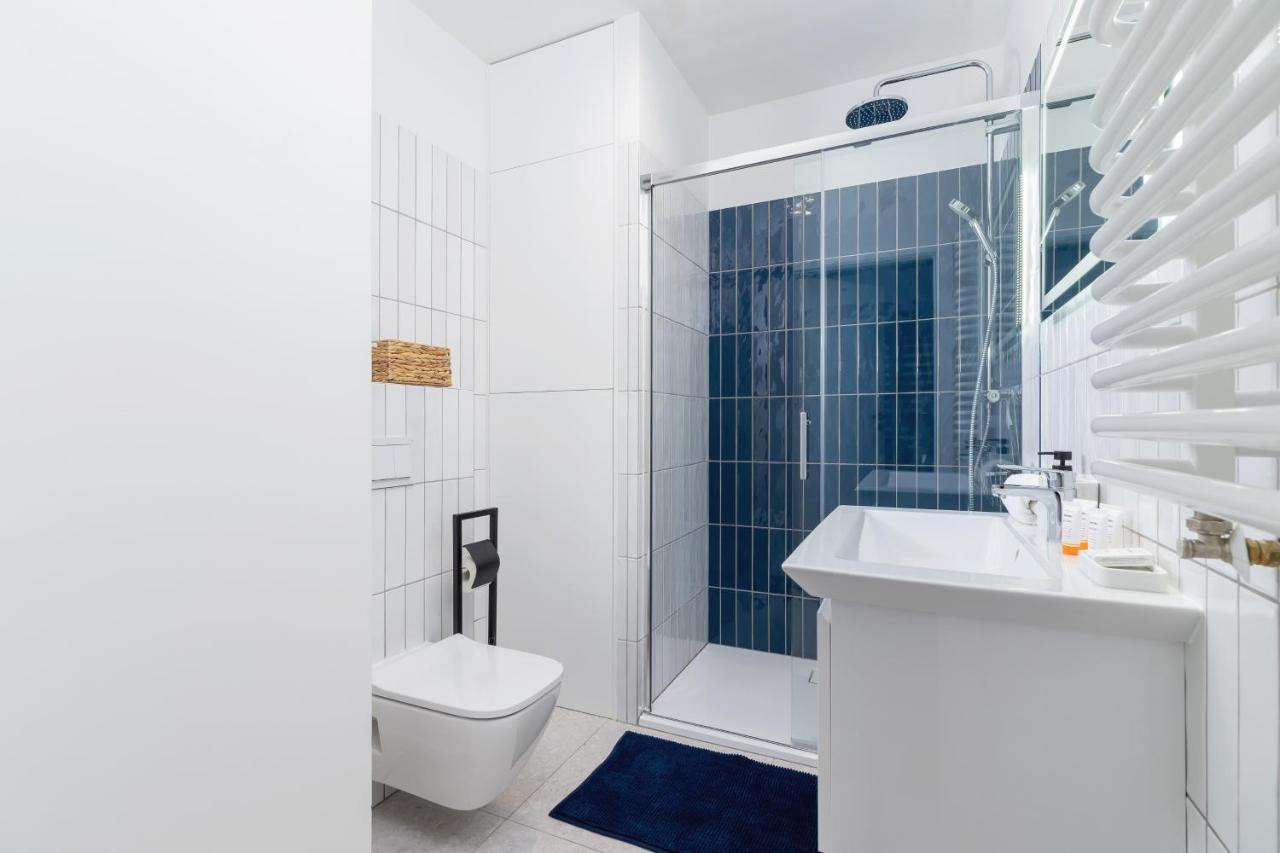 City Studio With Ac Czarnowiejska By Renters Krakow Luaran gambar